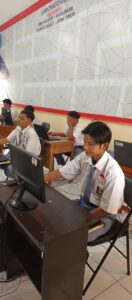 Mantapkan Langkah Menuju Kelulusan Unggul: Murid SMKN 1 Kraksaan Ikuti Tryout Tes Kemampuan Akademik (TKA)
